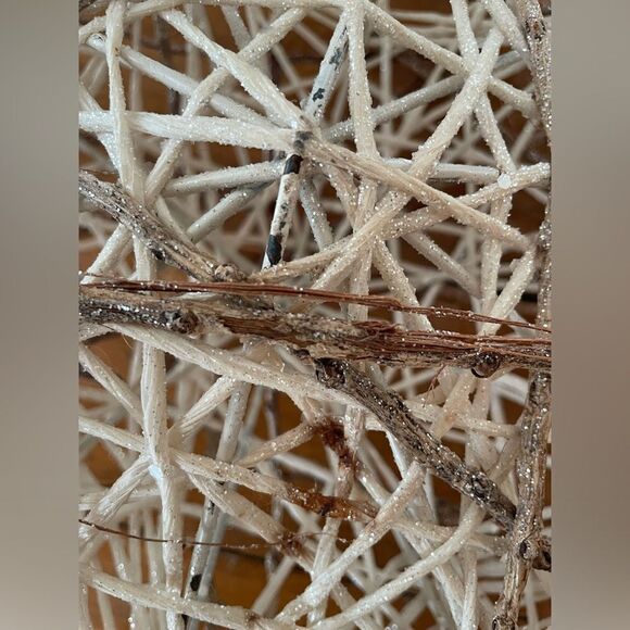 Grapevine White / Brown Hanging Star - Picture 7 of 7